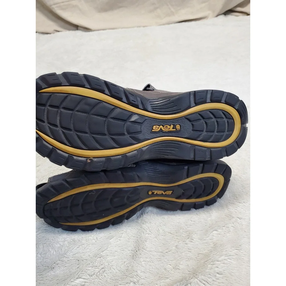 Teva Forebay Brown Shoes Sandals Men 11 Gorp Casual Outdoor Hiking Fisherman